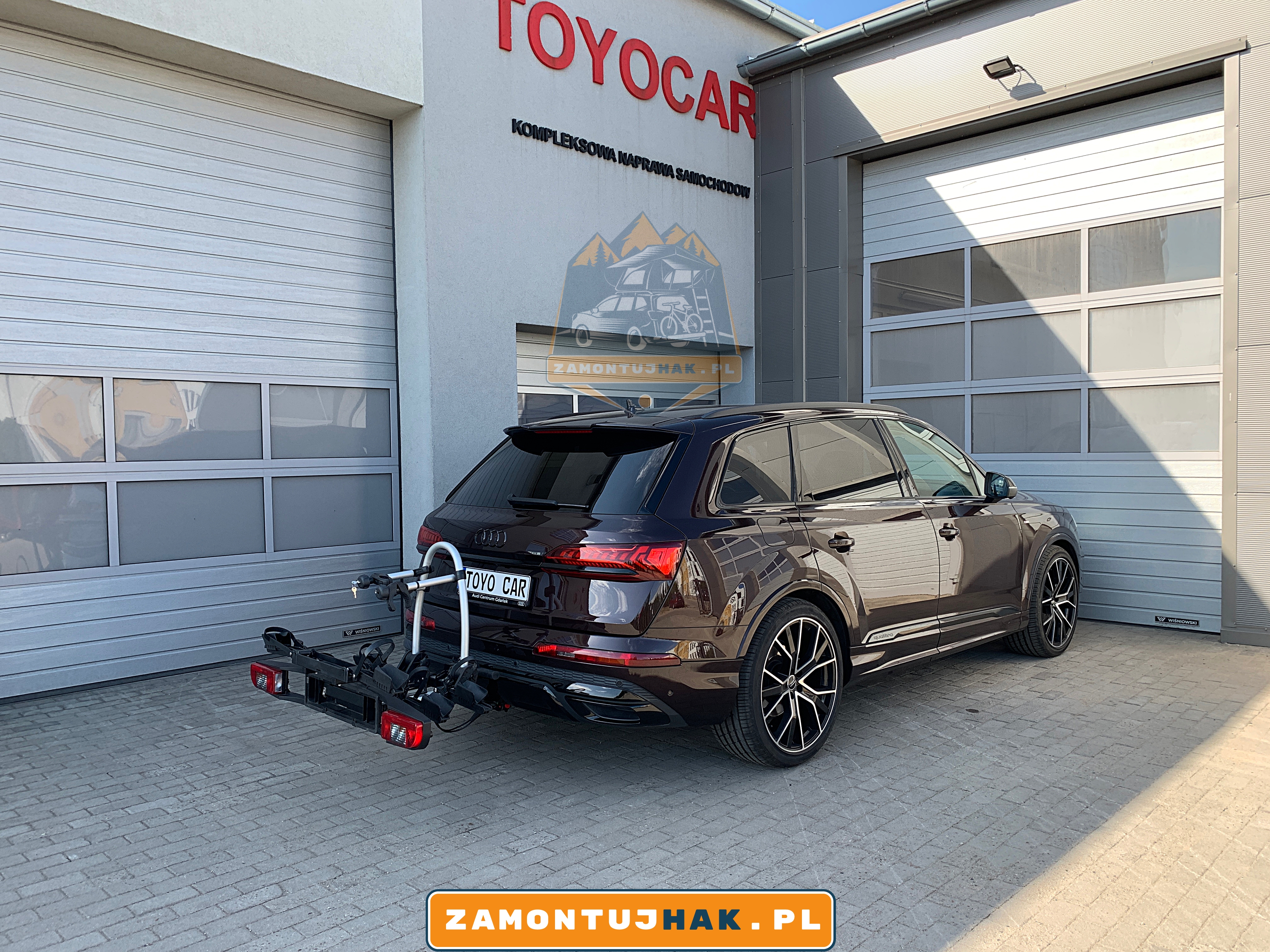 Zdjęcie Audi Q7 z bagażnikiem rowerowym Westfalia BC60